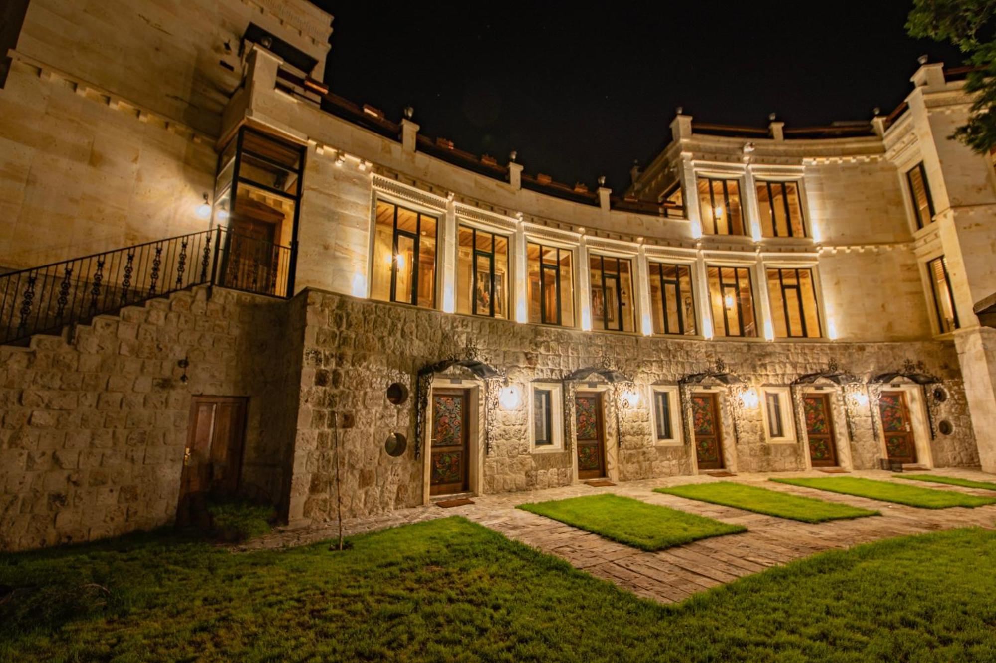 Sobek Stone House Cappadocia Bed & Breakfast Nevsehir Exterior photo